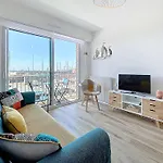Cosy Avec Balcon, Port De Granville, 2 Pers. - Fr-1-361-550 Lägenhet Granville