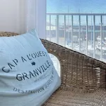 Cosy Avec Balcon, Port De Granville, 2 Pers. - Fr-1-361-550
