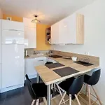 Cosy Avec Balcon, Port De Granville, 2 Pers. - Fr-1-361-550 Granville