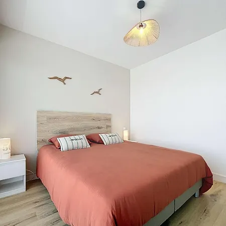 Apartamento Cosy Avec Balcon, Port De Granville, 2 Pers. - Fr-1-361-550