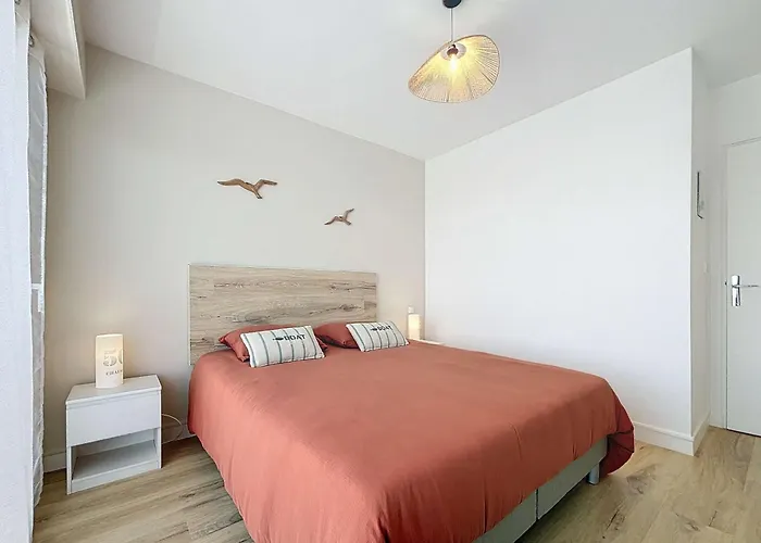 Apartamento Cosy Avec Balcon, Port De Granville, 2 Pers. - Fr-1-361-550