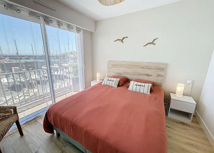 Cosy Avec Balcon, Port De Granville, 2 Pers. - Fr-1-361-550 Apartamento