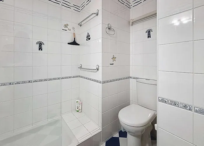 Apartamento Cosy Avec Balcon, Port De Granville, 2 Pers. - Fr-1-361-550 Granville