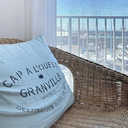 Cosy Avec Balcon, Port De Granville, 2 Pers. - Fr-1-361-550 Apartment