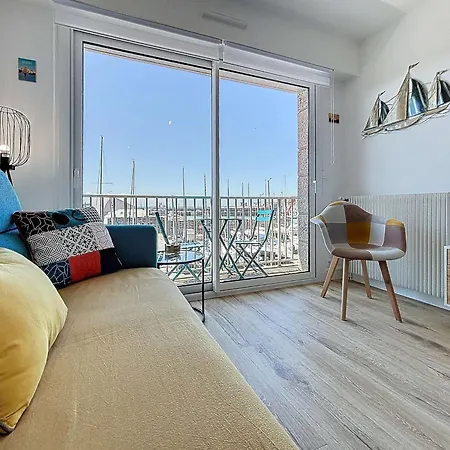Cosy Avec Balcon, Port De Granville, 2 Pers. - Fr-1-361-550