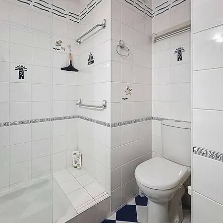 Апартаменты Cosy Avec Balcon, Port De Granville, 2 Pers. - Fr-1-361-550 Гранвиль